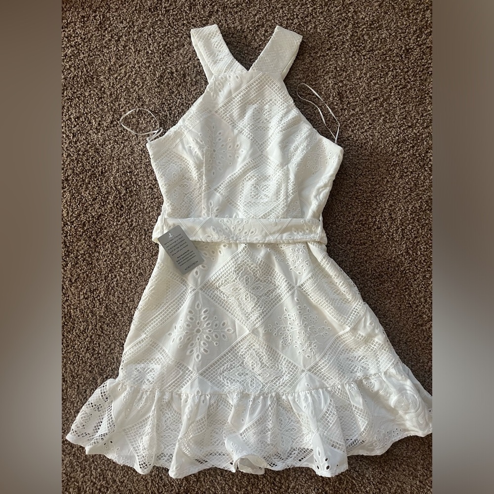 New CIEBON braylee lace eyelet belted sleeveless midi dress - Picture 7 of 8